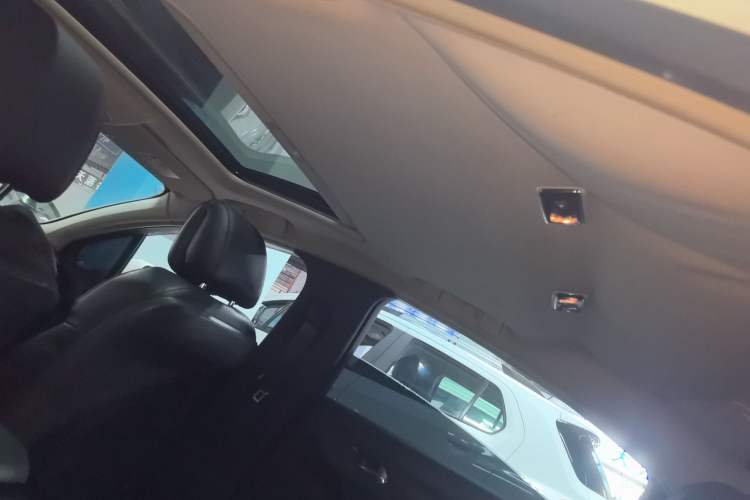 Used Peugeot 508 2013 2.0L 2nd Anniversary Edition with Automatic Sunroof – Classic Version