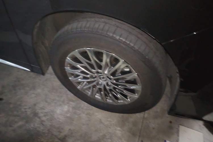 Used Lexus LM 2020 300h Four-Seat Grand Edition
