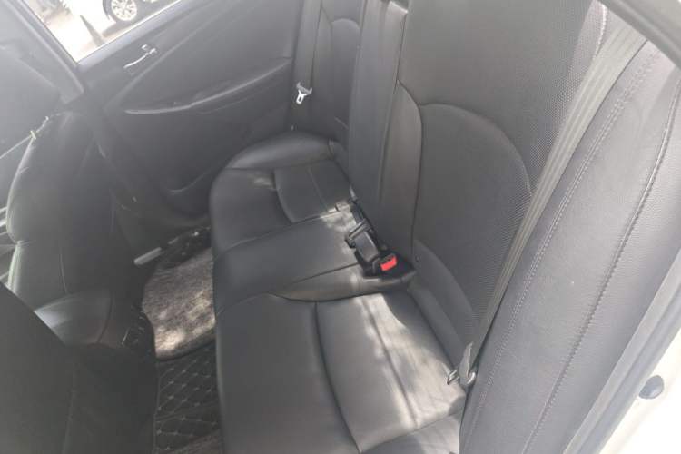 Used Hyundai Sonata 2013 2.0L Automatic Prestige Edition
