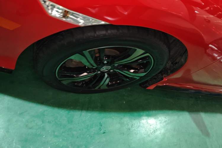 Used Honda Civic 2021 HATCHBACK 220TURBO CVT Trendy Cool Edition
