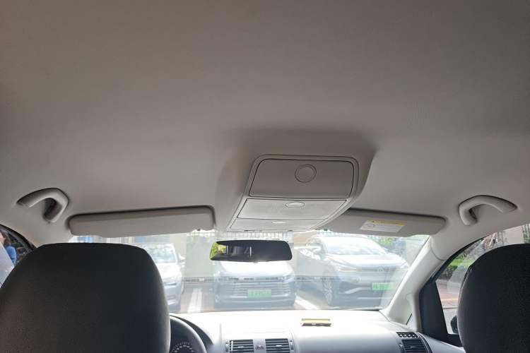 Used Volkswagen Touran 2015 1.4T Manual Fashion Edition 5-Seater