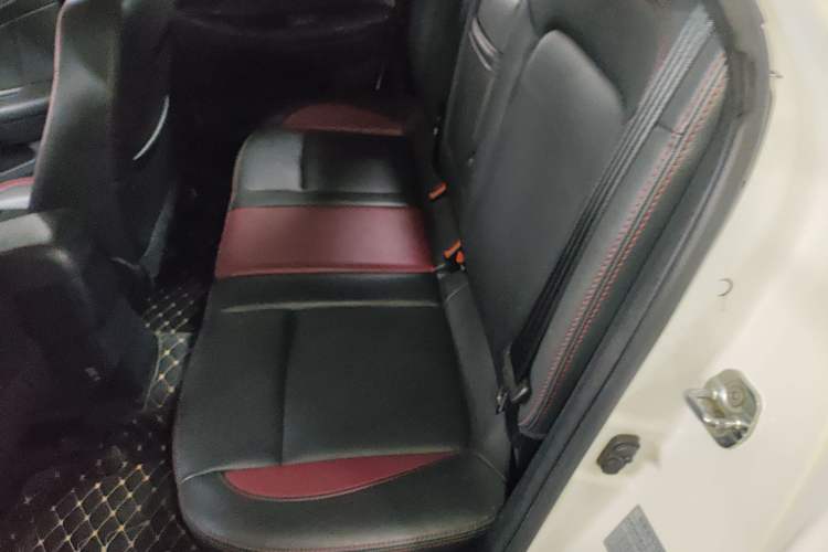 Used CHANGAN Eado 2013 1.6L Automatic Junku Model China IV Standard Left Rear Seat