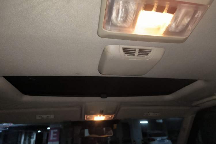 Used Land Rover Discovery 2016 3.0 SC Obsidian Black Heritage Edition HSE