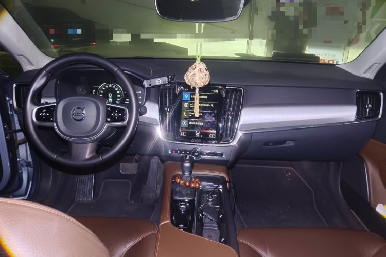 Used Volvo S90 2017 T4 Zhiyi Edition