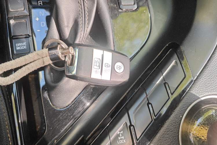 Used Kia KX7 2017 2.0T Automatic 4WD DLX 7-Seater