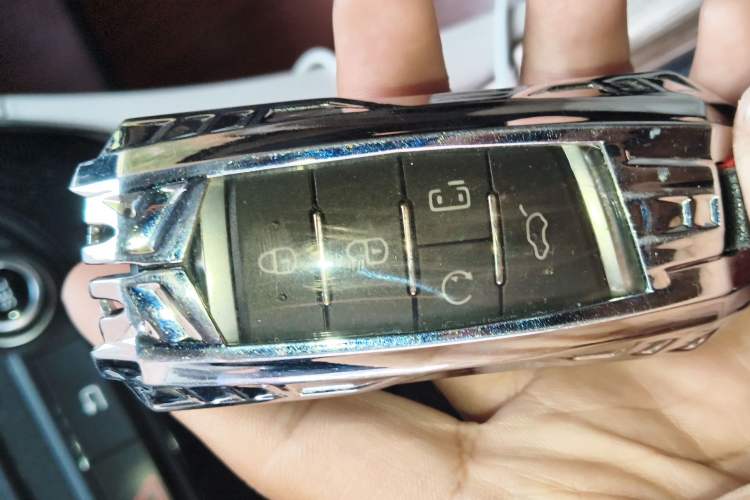 Used GAC Trumpchi M8 2018 320T Luxury Edition Vehicle Key