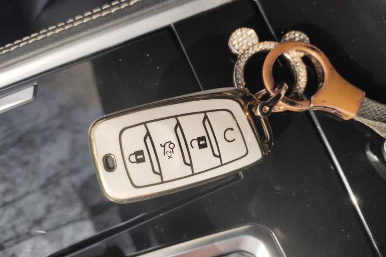 Used CHANGAN CS85 COUPE 2021 2.0T Automatic Luxury Version Interior 1