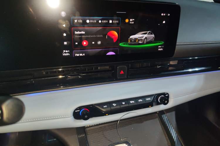 Used GAC Trumpchi EMPOW 2023 Shadow Leopard H Smart Hybrid Edition
