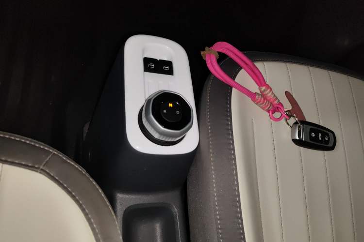 Used Geely Galaxy Panda 2025 210km Panda Kart Gear Lever