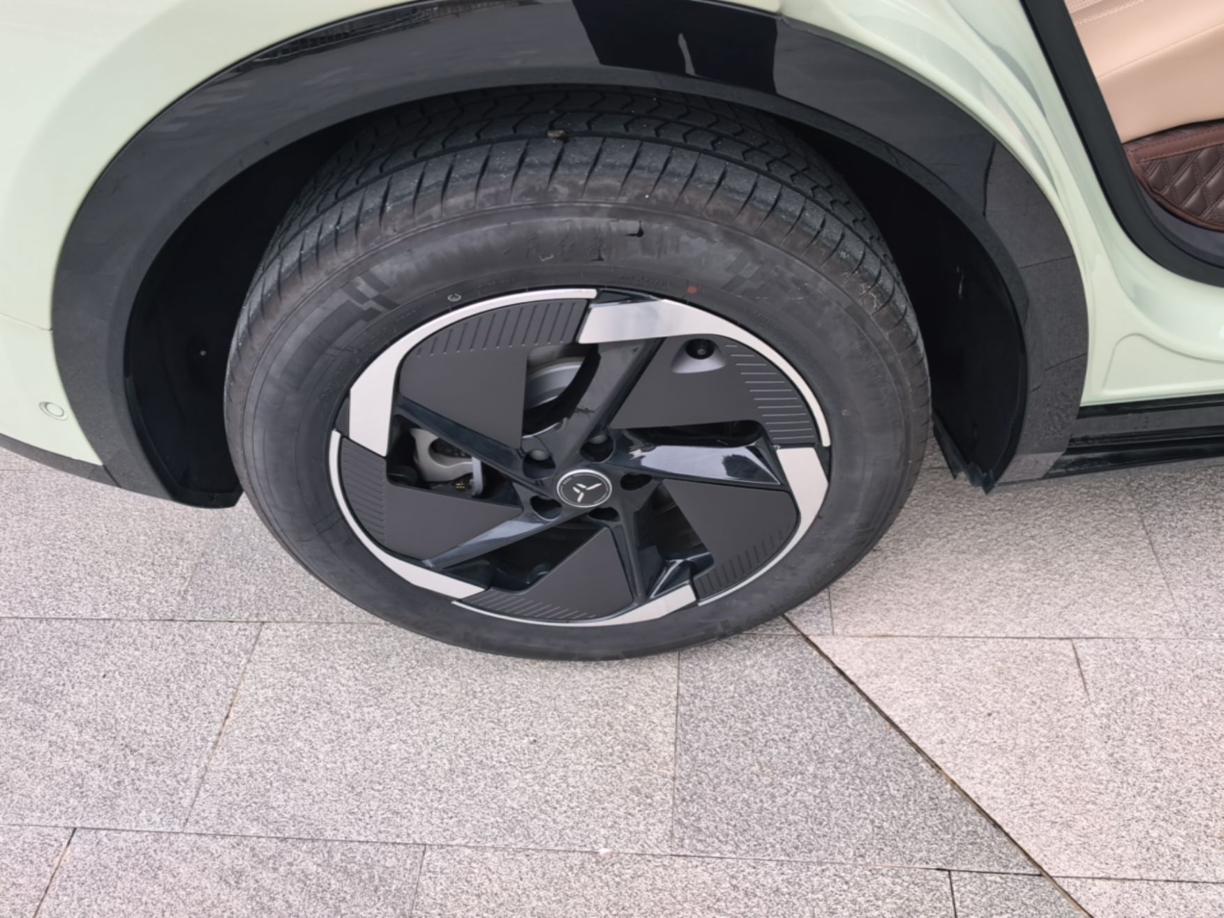 Hongqi Tiangong 06 2025 700 Smart Selection Edition — снимка 11