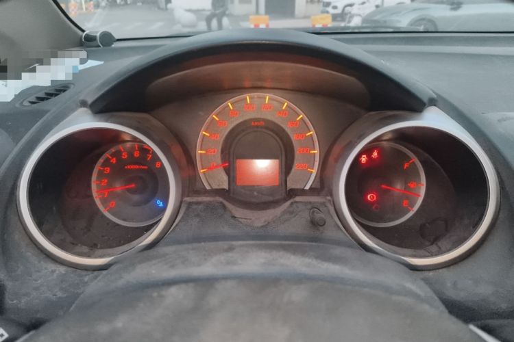 Used Honda Fit 2011 1.3L manual Comfort version
