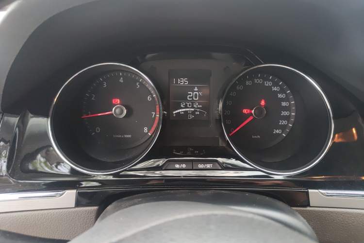 Used Volkswagen Bora 2013 1.6L Manual Comfort Model
