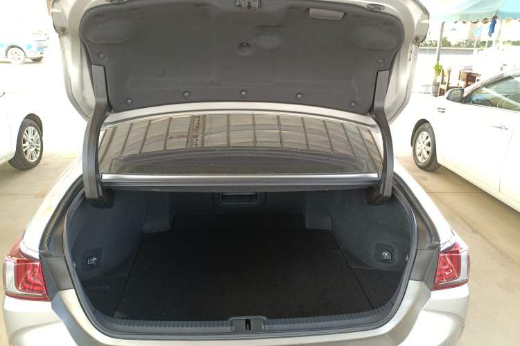 Used Lexus ES 2021 200 Excellence Edition
