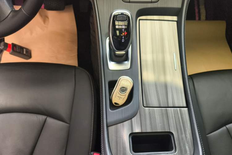 Used Buick LaCrosse 2020 652T Luxury Version Gear Lever