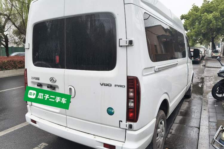 Used SAIC MAXUS Xintu V80 2025 PRO Aoyuntong 2.0T Manual Long Wheelbase Mid-Height 6/7/8/9-Seater Rear Right 45 Deg