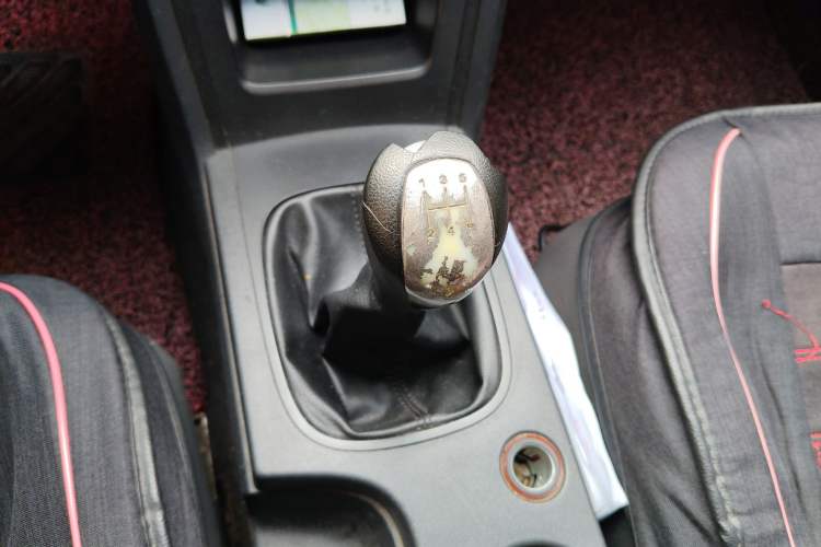 Used Roewe 350 2014 1.5L Manual Xunchi Edition
