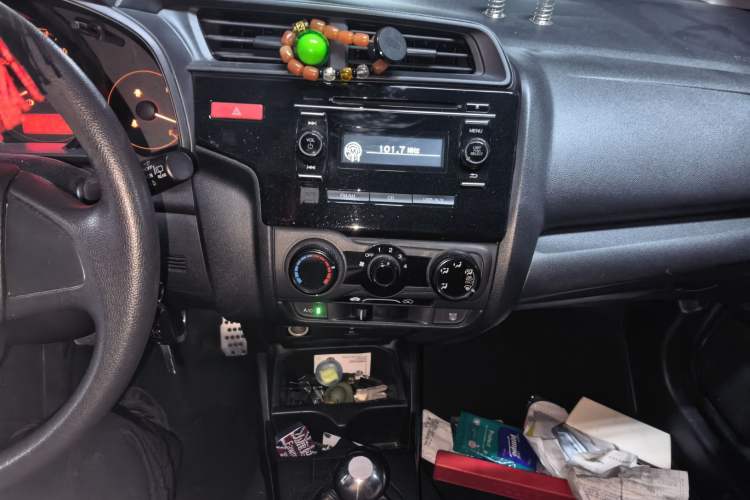 Used Honda Fit 2014 1.5L LX Manual Comfort Model Audio And AC Panel