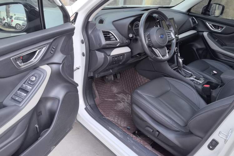 Used Subaru Forester 2024 2.5i AWD Premium Edition EyeSight Driver Seat