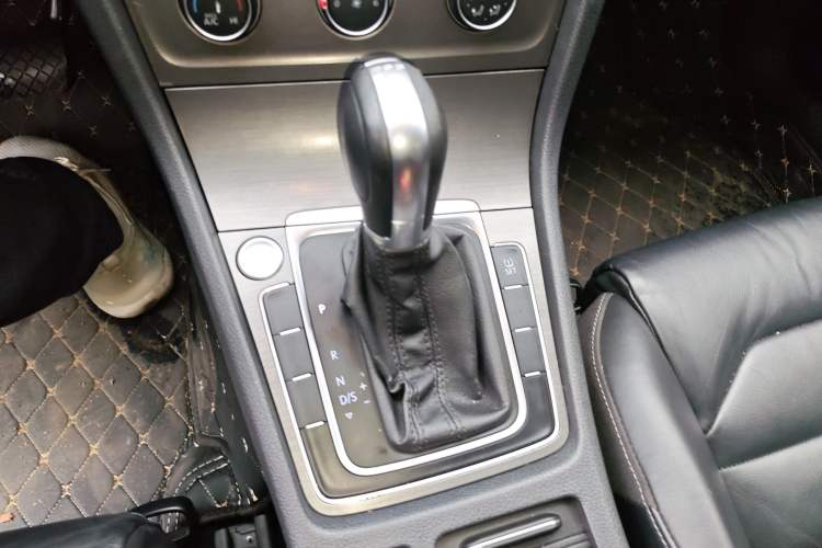 Used Volkswagen Golf 2014 1.4TSI Automatic Luxury Model