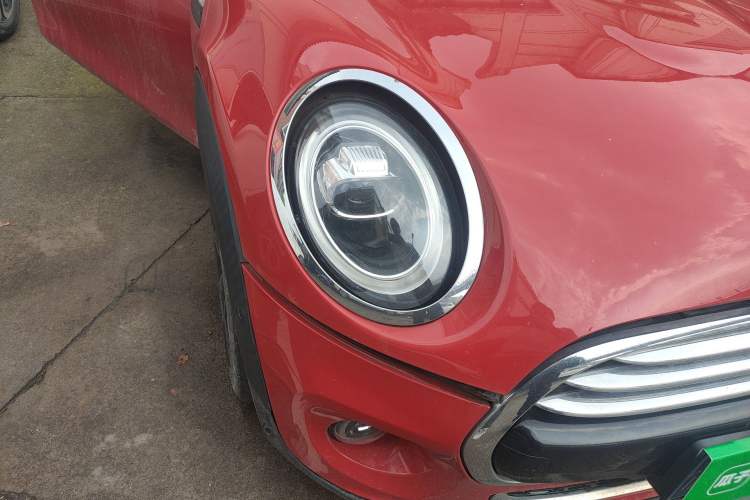 Used MINI 2019 1.5T COOPER Artist
