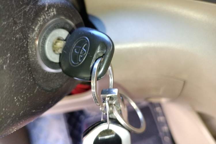 Used Toyota Highlander 2012 2.7L 2WD 5-Seater Elite Edition
