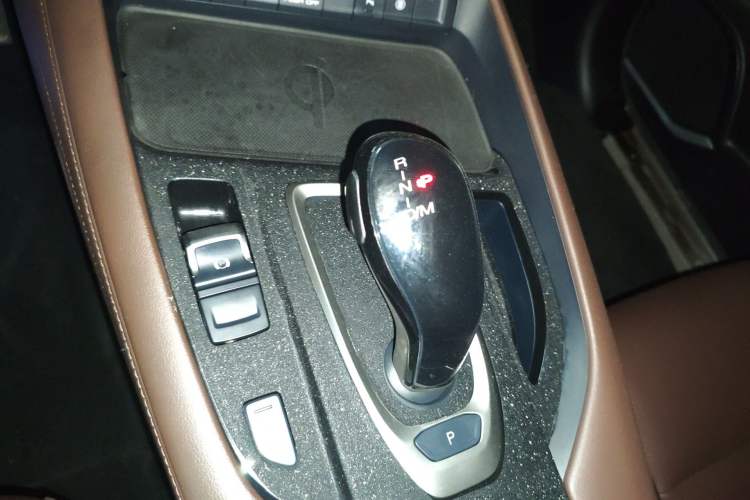 Used Haval F7 2021 1.5T Two-Wheel Drive i-Trend Gear Lever