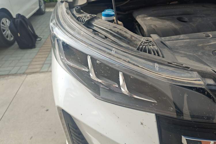 Used GAC Trumpchi M6 2021 PRO 270T DCT Luxury Edition Right Front Headlight