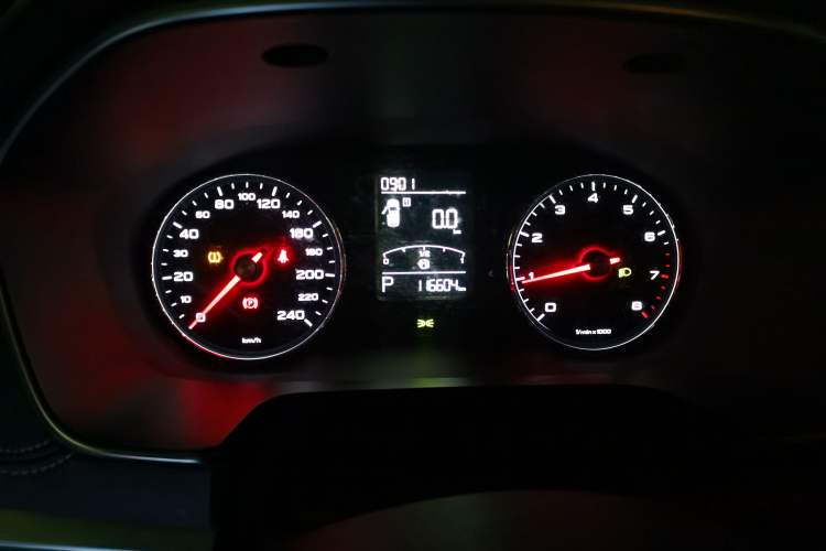 Used Roewe RX5 2020 20T Automatic 4G Connect Superior Flagship Edition