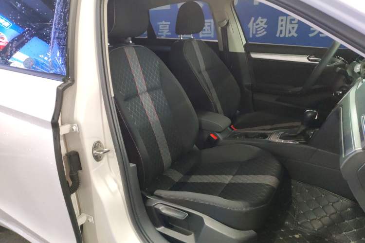 Used Volkswagen Lamando 2021 230TSI DSG Fashion Edition