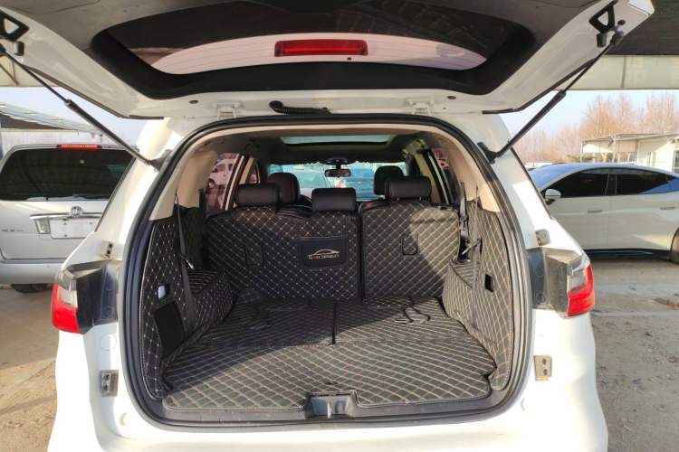 Used BYD Song MAX 2017 1.5T Automatic Smart Connect Elite 7-Seater