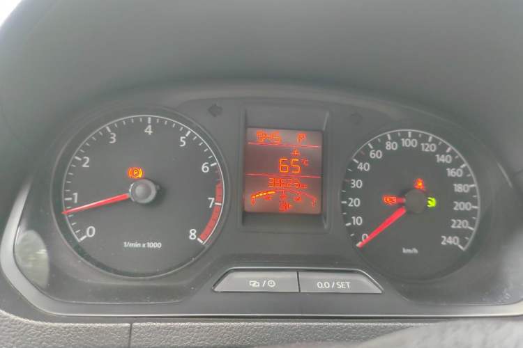 Used Volkswagen Jetta 2015 1.6L Automatic Comfort Model
