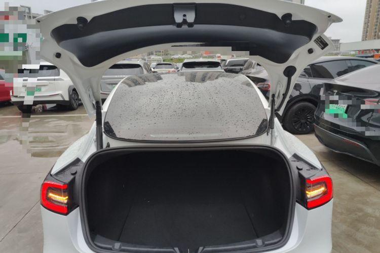 Used Tesla Model 3 2022 Rear-Wheel-Drive Version Trunk