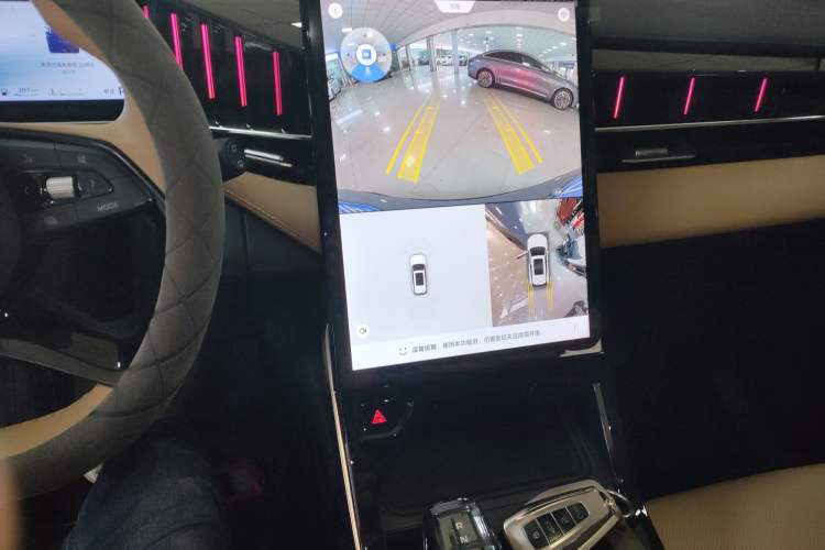 Used Geely Auto FX11 2023 1.5TD DCT Prestige Edition
