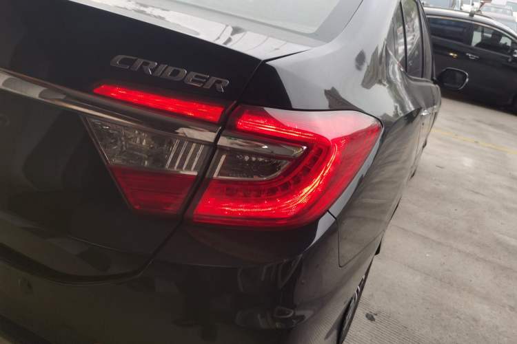 Used Honda Crider 2013 1.8L automatic luxury edition Right Rear Taillight