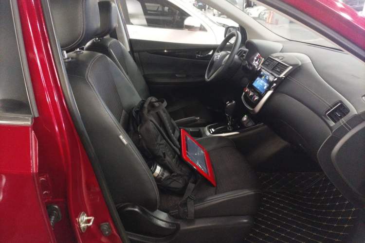 Used Nissan Tiida 2019 1.6L CVT Smart Drive Version China VI Standard Right Front Seat