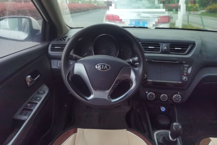 Used Kia K2 2015 Sedan 1.4L MT GLS