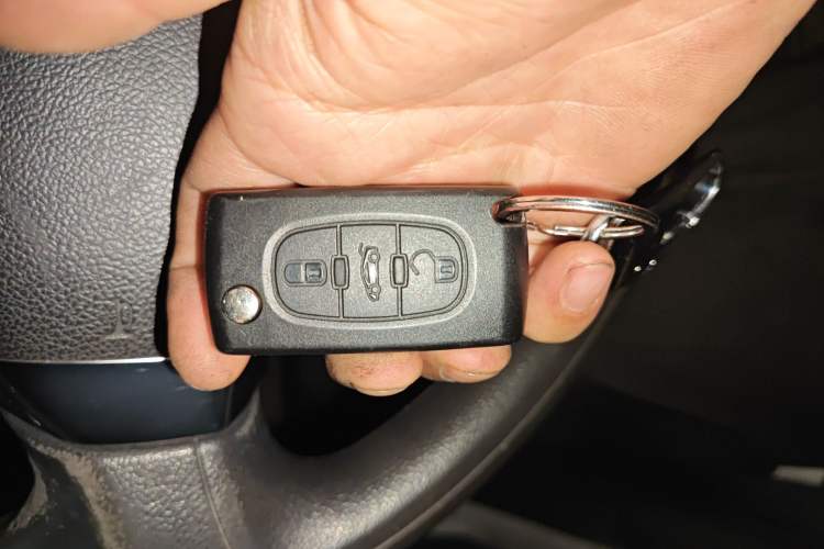 Used Peugeot 408 2013 2.0L Automatic Comfort Edition