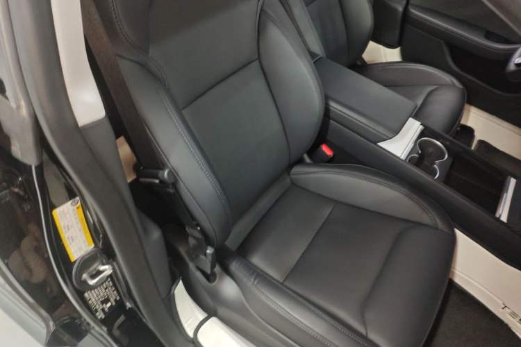 Used Tesla Model 3 2023 Long-Range All-Wheel-Drive Version