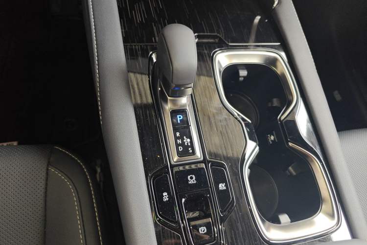 Used Lexus RX 2026 Model 350h Two-Wheel-Drive Joy Edition
