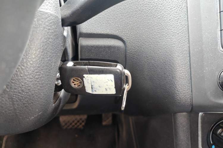 Used Volkswagen Polo 2014 1.6L Automatic Comfort Edition
