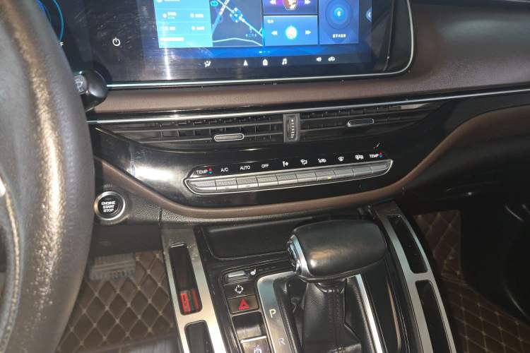 Used GAC Trumpchi M6 2019 270T Automatic Prestige Edition (7-seater) China V Standard