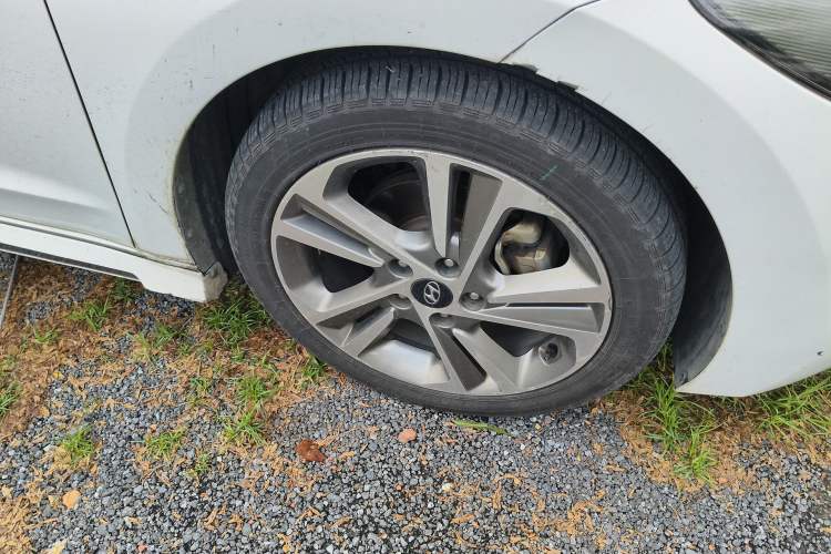 Used Hyundai Elantra (6th Generation / Lingdong) 2016 1.6L Automatic ZhiXuan – Elite Version Right Front Wheel Hub