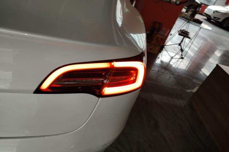 Used Tesla Model 3 2020 Revised Version Standard Range Rear-Wheel Drive – Upgraded Edition
