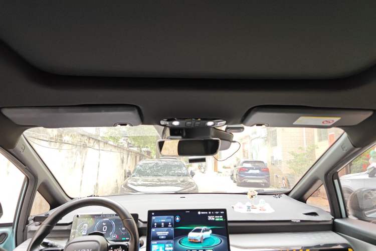 Used AION Y 2021 70 Tech Vitality Edition