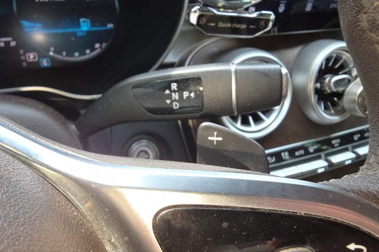 Used Mercedes-Benz GLC 2022 GLC 260 L 4MATIC Luxury Model Gear Lever