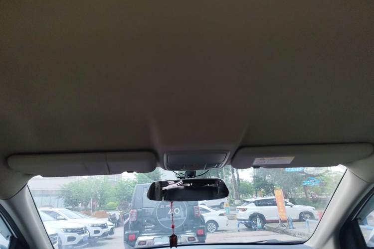 Used Honda CR-V 2016 2.0L Two-Wheel Drive Classic Edition
