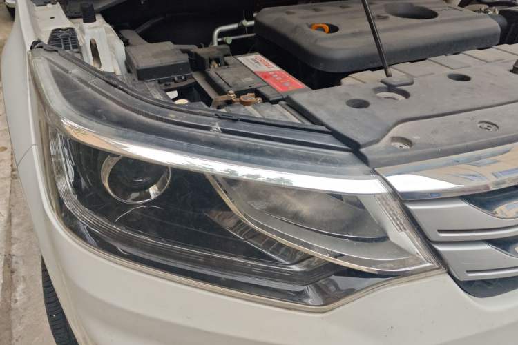 Used CHANGAN OSHAN CX70 2016 1.6L Manual Luxury Model