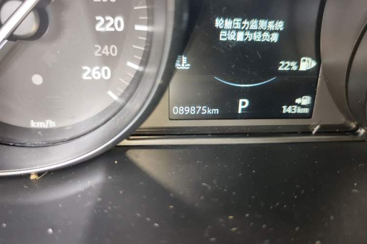 Used Land Rover Range Evoque 2018 240 PS SE Smart Brilliance Edition Odometer Close Up