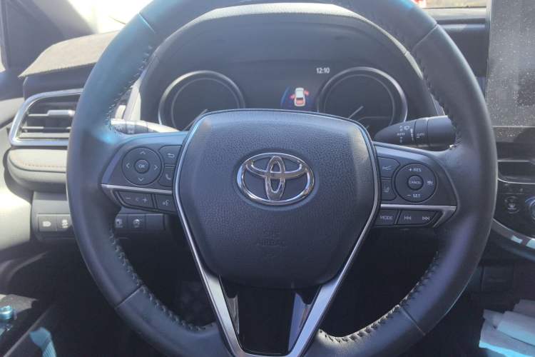 Used Toyota Camry 2021 2.0G Luxury Edition Steering Wheel