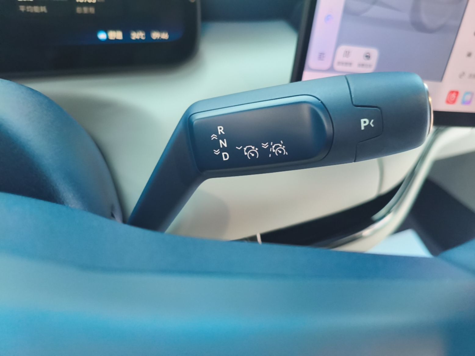 Zeekr MIX 2025 Long-Range Intelligent Driving Edition — снимка 16